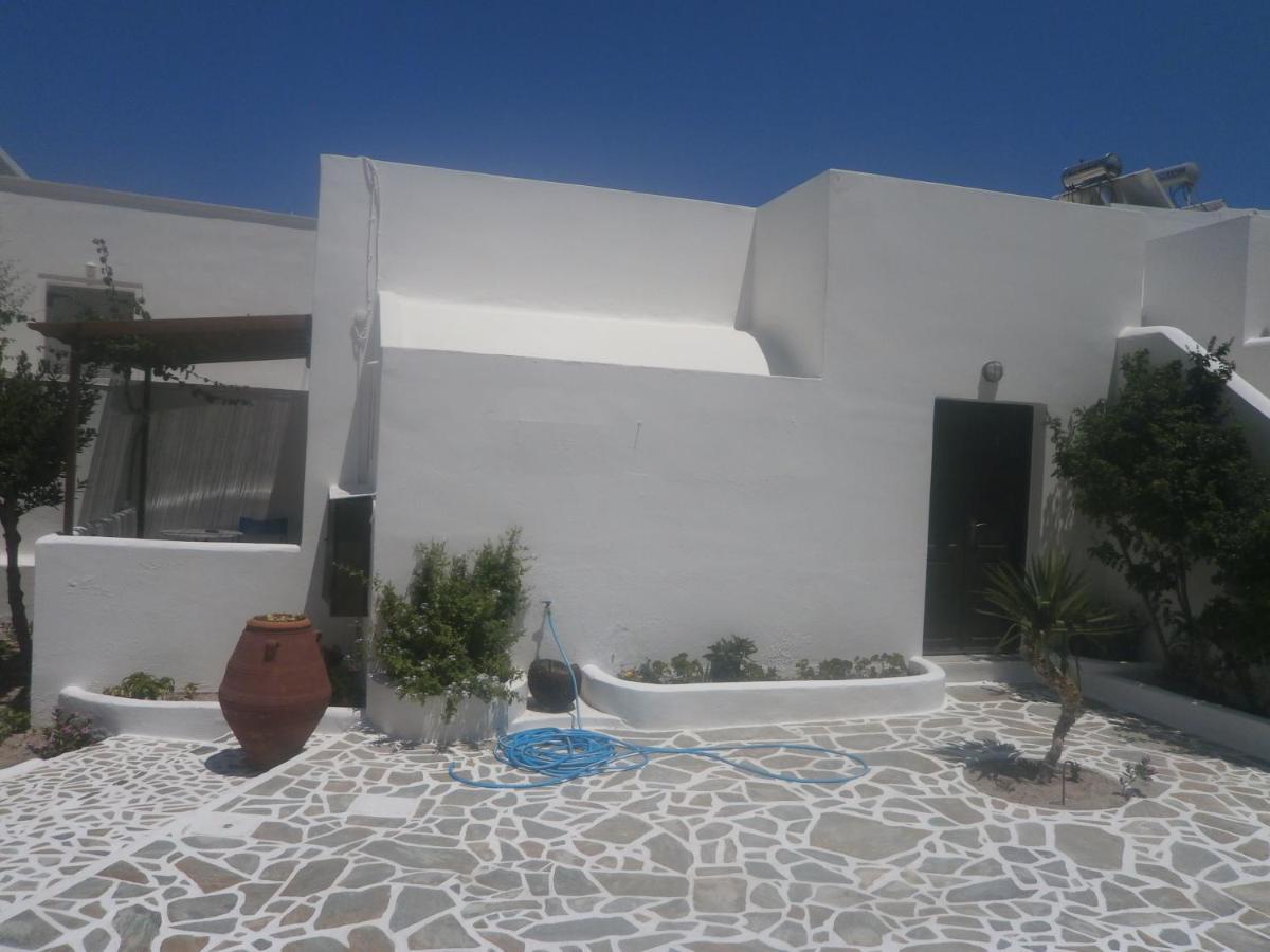 Villa Ostria Kamari  Luaran gambar